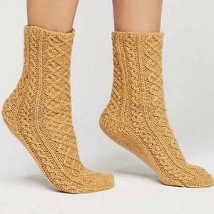 Free People Lodge Cozy Socks Cable Knit OS New